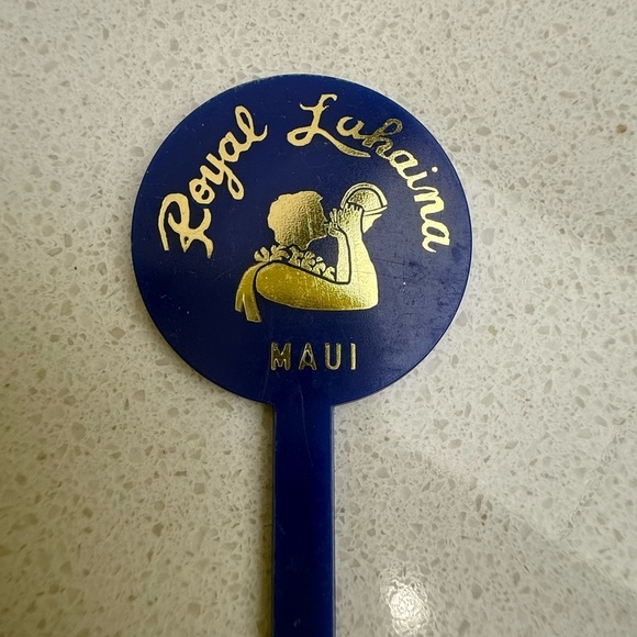 Set of 2 Vintage Swizzle Sticks Royal Lahaina Maui Hawaii Navy Blue Conch Shell - Picture 5 of 7